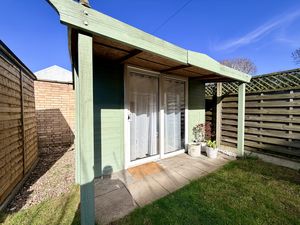 Photo 17- click for photo gallery